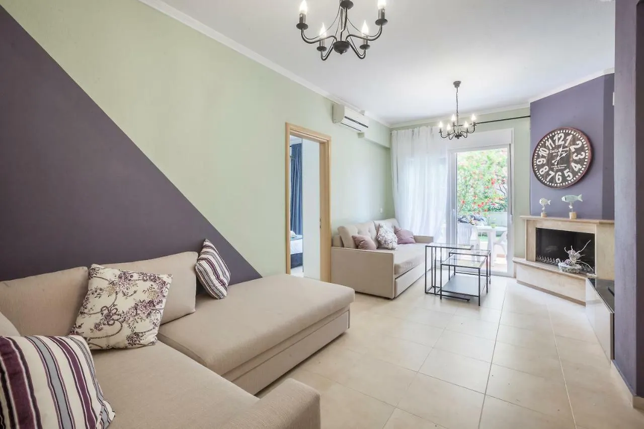 Icon Deluxe Accommodation Pefkochori 0*,  Greece